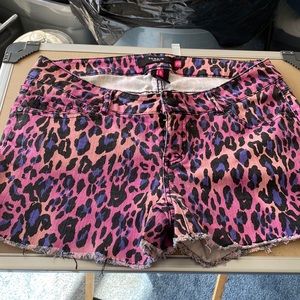 Women’s shorts